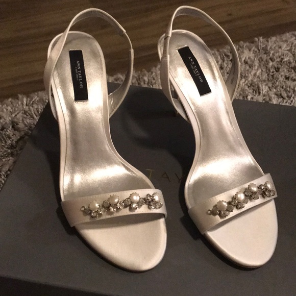 Ann Taylor Shoes - New-Ann Taylor Pearl  and rhinestone slingback.